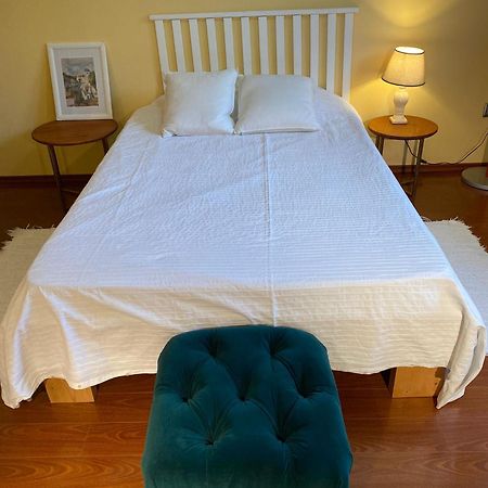 Cosy Bedroom For 2 With Balcony In A Family Villa Turnu Magurele Exterior foto